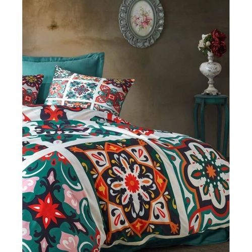 Parure De Lit - 1 Housse De Couette 220 X 240 Cm + 2 Taies D'oreiller 60 X 60 Cm - 100 % Polyester