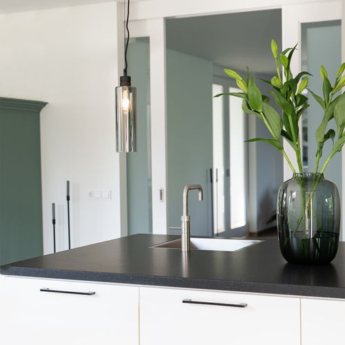 Suspension Moderne Noire Avec Verre Fumé - Stavelot