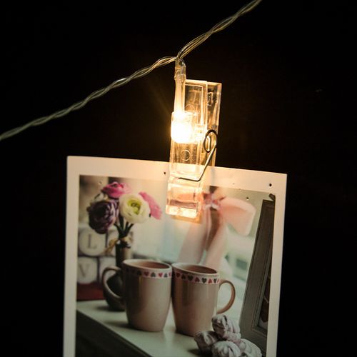 Blanc Chaud Guirlande Lumineuse Photo, 100 LED 10m Guirlande Photo Batterie Alimenté Porte Photo