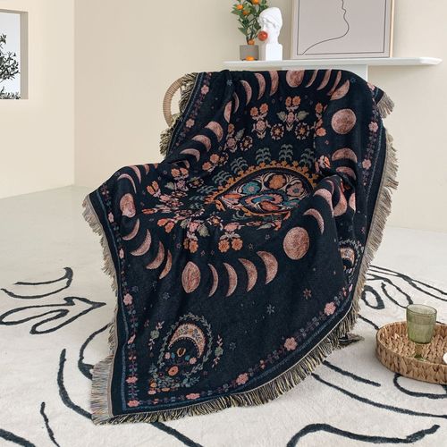 Plaid La Lune Tricotée Décorée Avec Des Franges Bohême - 160x130cm