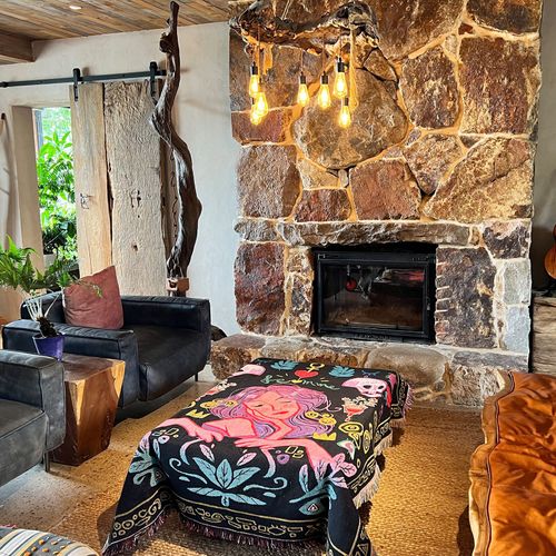 Plaid Fille Tricotée Décorée Avec Des Franges Bohême - 160x130 Cm