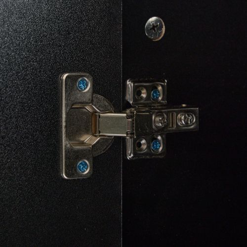 Buffet Rayé Noir Mat Avec 2 Portes Et 1 Tiroir, Espace De Rangement Ouvert