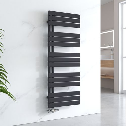 Sèche-serviettes à Eau Chaude 1320x500mm, 661w, Panneau Plat, Raccords Latéraux, Noir