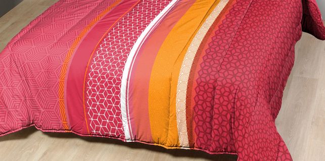 Couette Légère Imprimée Jasper Rouge / Non Tissé Blanc - 1 Personne 140 X 200 - Spécial Été - Mortre