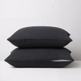 Lot De 2 Taies D'oreiller 2 En 1 - Alèse Absorbante Intégrée - Coloris Carbone 65 X 65 Cm Noir