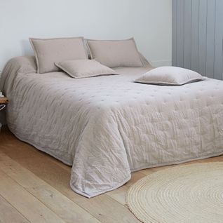 Jeté De Lit 180x240 Beige Sable En Polyester