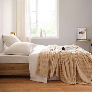 Couverture 100% Polyester 240x260 Cm Microvelours Dolce Marron Sable