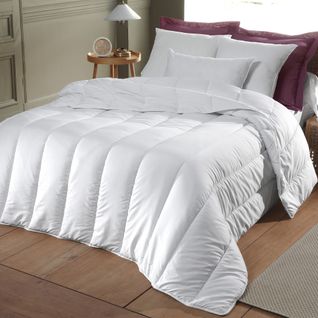 Couette Légère 260x240 Blanc En Polyester