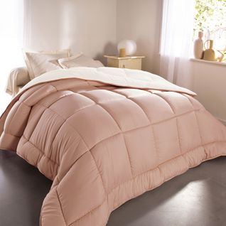 Couette Très Chaude 200x200 Beige Rosé En Polyester