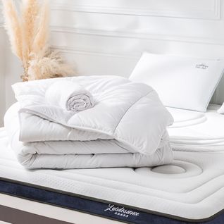 Couette Synthétique - 200x200cm Pour Lit 140cm