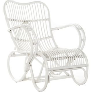 Fauteuil Élégant Blanc En Rotin Durable Et Confortable