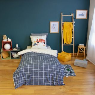 Parure De Lit Réversible Pinpon 1 Place Imprimé Thème Pompier En Microfibre. 140 X 200cm. 1 Housse