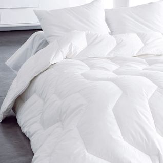 Couette Légère 260x240 Blanc En Polyester