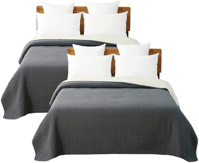 2 X Couvre-lits Matelassé. Couverture Rembourré De Lit Flannel. 240x260 Cm. Gris Foncé+crème