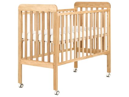 Lit De Bébé Bois De Pin Bodmin 60 X 120 Cm Avec Roues Marron Clair