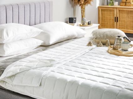 Couette En Polyester Et Coton 4 Saisons 135 X 200 Cm Korab