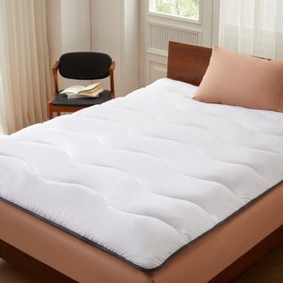 Surmatelas Enveloppant 160 X 190 Cm En Microfibre Respirante Avec Liseré Gris - Moelleux - 2 Places
