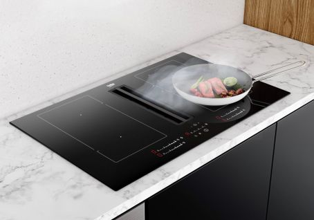 Table induction aspirante BEKO HIXI84700UF