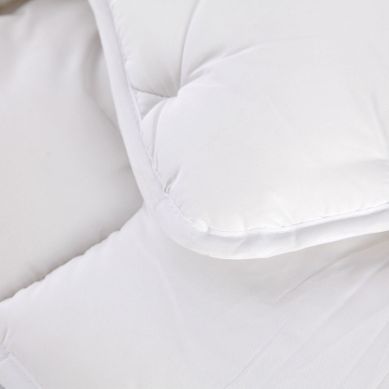 COUETTE MICROFIBRE ANTI-ACARIENS Légère 240x260 - 10320 EUR 44,99 - FR