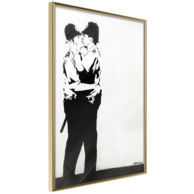 Affiche Murale Encadrée "banksy Kissing Coppers Ii" 40 X 60 Cm Doré Affiche Murale Encadrée "banksy Kissing Coppers Ii" 40 X 60 Cm Doré