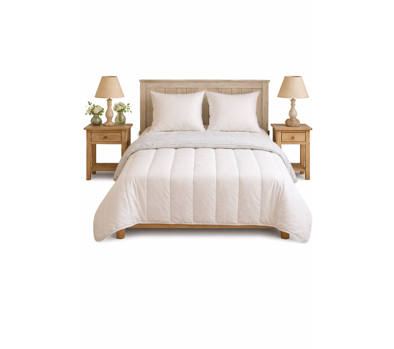 Couette Légère Blanche 1er Prix - 2 Personnes 240 X 260