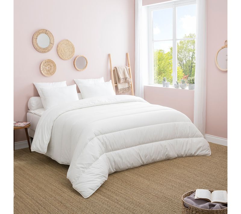 Couette Cocooning Légère 140 X 200 Cm Blanc