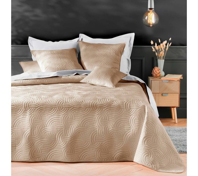 Couvre-lit 2 Personnes Matelassé 220x240 + 2 Taies Solange Lin