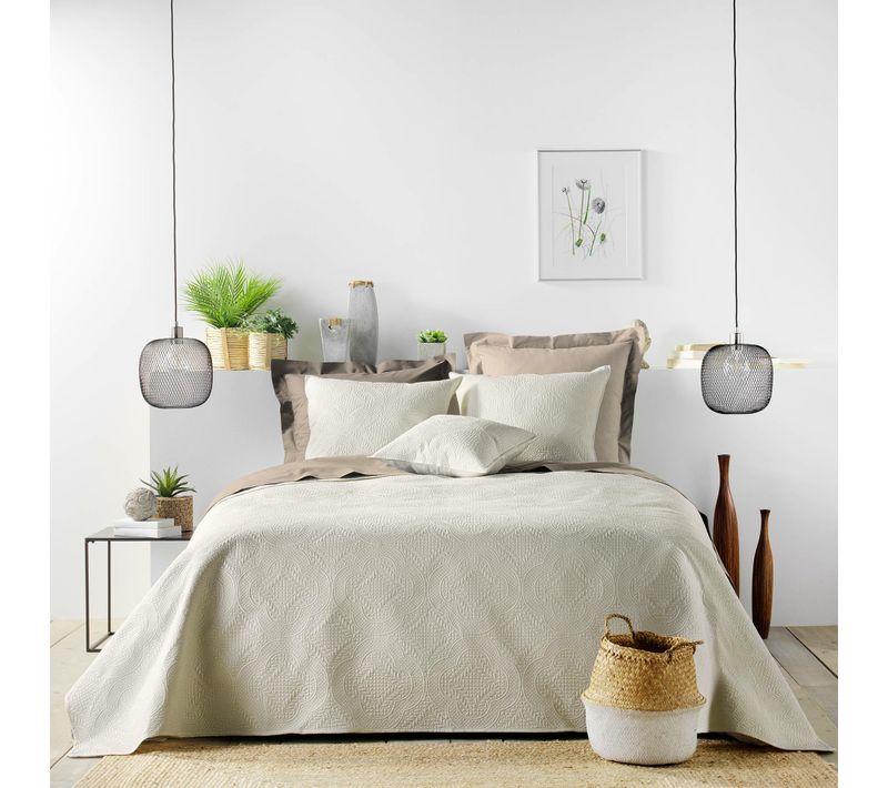 Couvre-lit 2 personnes Avec 2 Housses De Coussin – 240 × 260 cm – Microfibre Romane Naturel