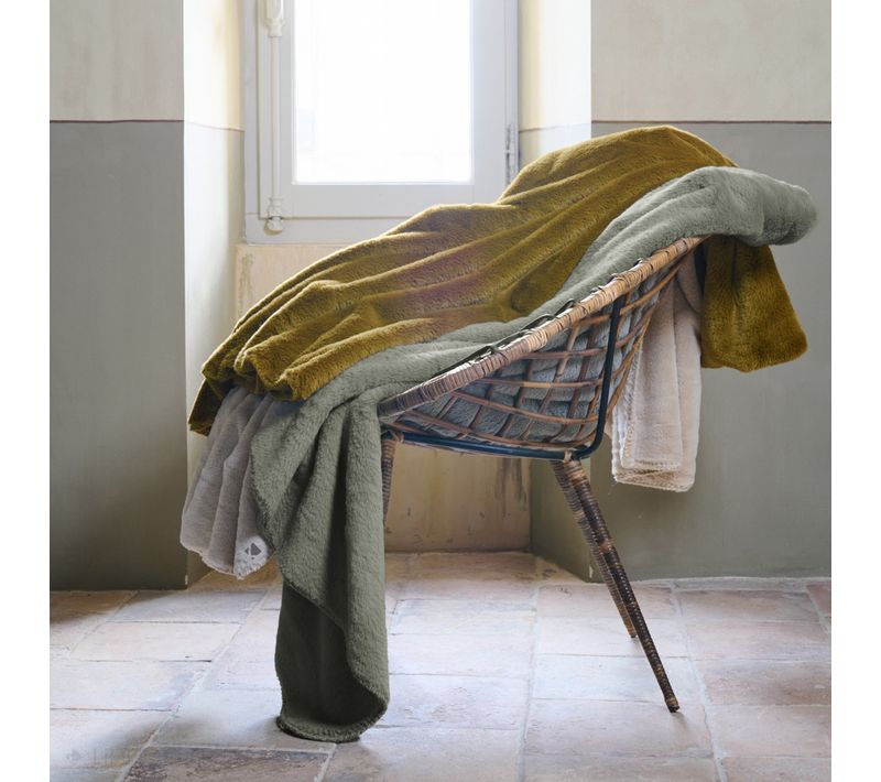 Maxi Plaid En Polyester 150x200 Cm Tanuki Fausse Fourrure Jaune Foin