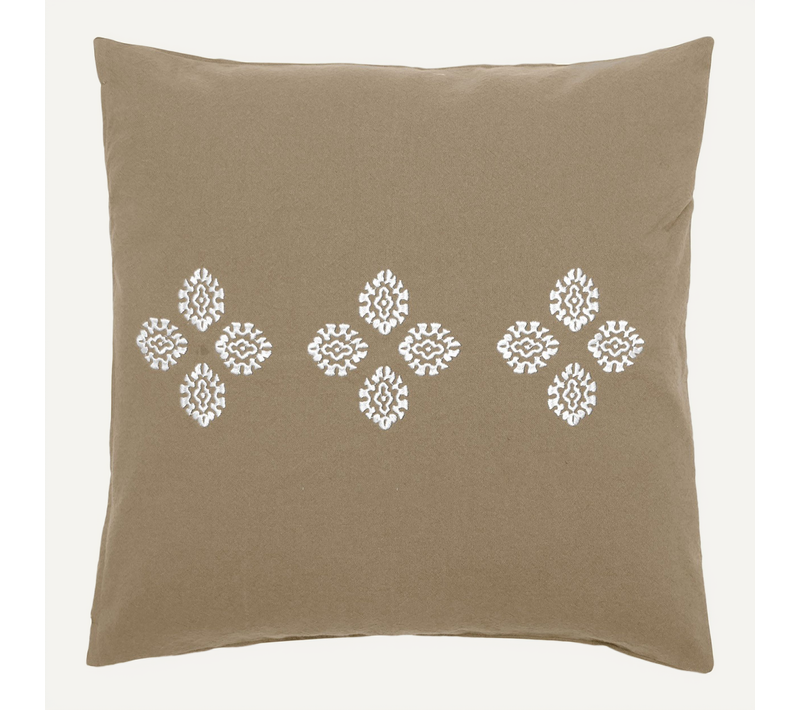 Housse De Coussin Pur Coton Teint Lavé 45x45 Cm Bandanas Marron Camel