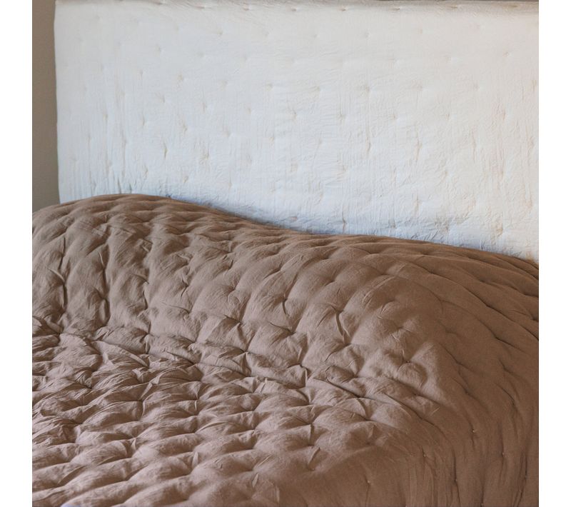 Couvre-lit 220x240 Cm Celeste Velours Piquage Points Brodés Marron Sienne