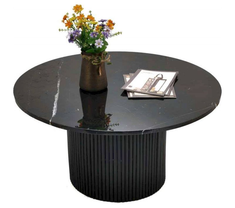 Table Basse Élégance En Marbre Noir Pour Salon Chic
