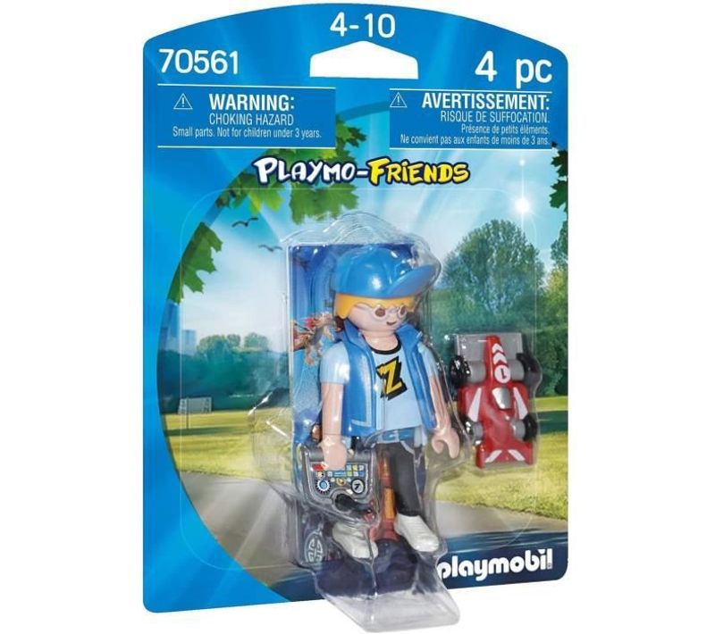 Joueur Et Voiture Télécommandée