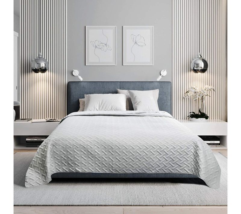 Couvre Lit à Motif Géométrique En Microfibre.patchwork Réversible.gris Clair.220x240 Cm