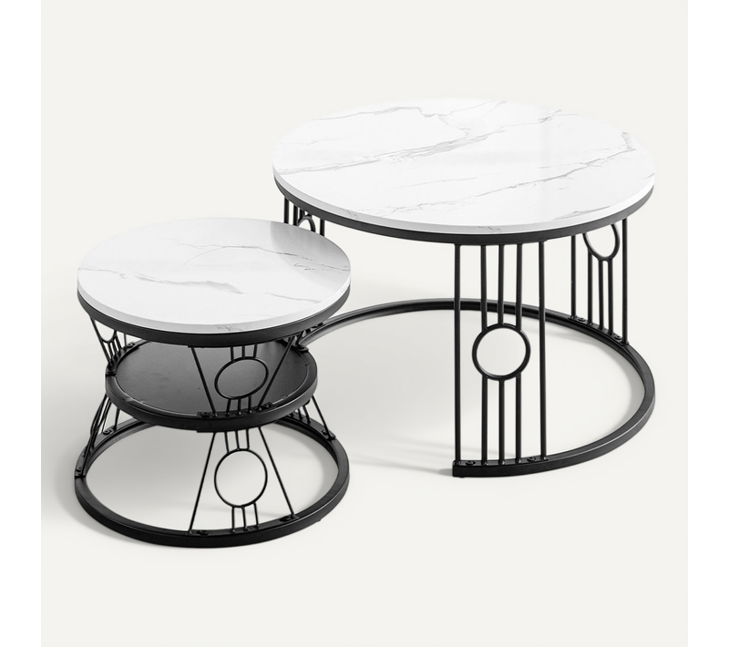 Table Basse Gigogne De Style Moderne, Une Structure Noire Et Un Plateau Texturé Marbre.