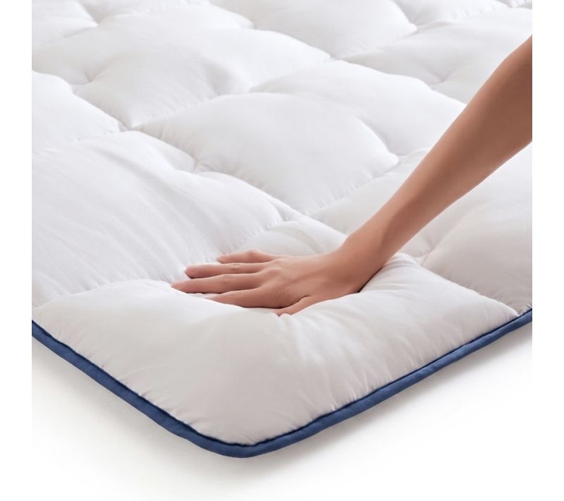 Surmatelas Diamant 140 X 200 Cm En Microfibre