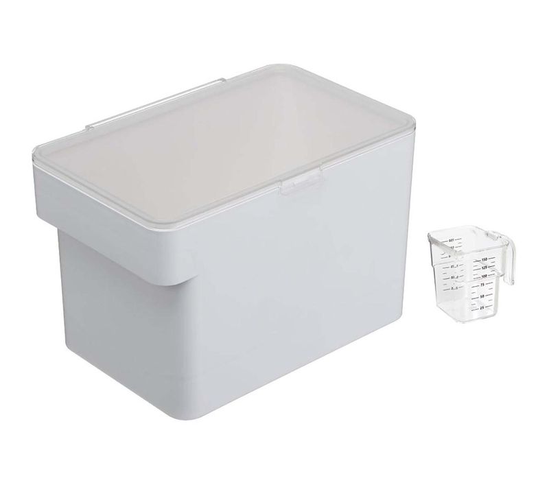 Boite à Croquettes En Plastique Avec Verre Doseur Pet Blanc