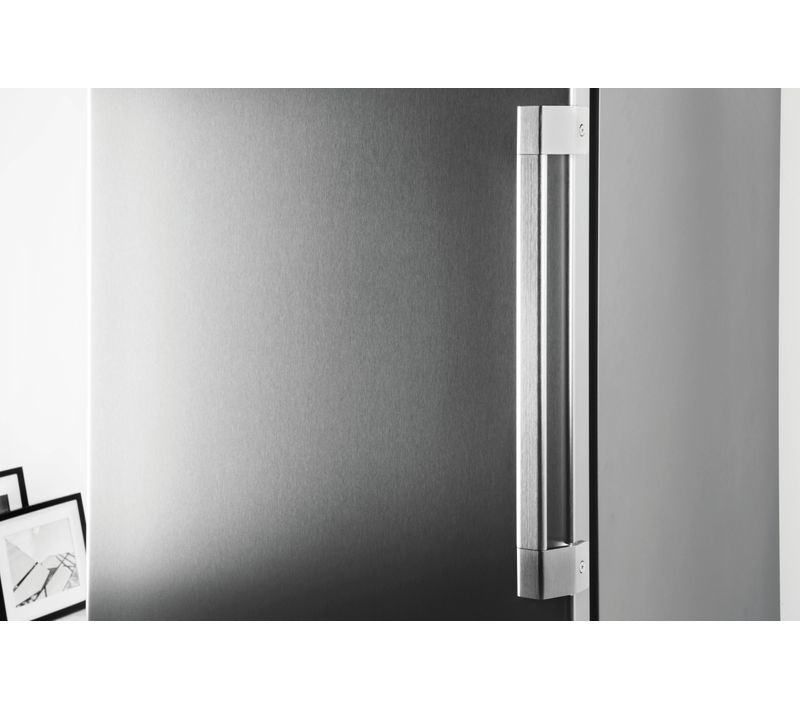 Congélateur armoire WHIRLPOOL UW8F2YXBIF2  263L Inox