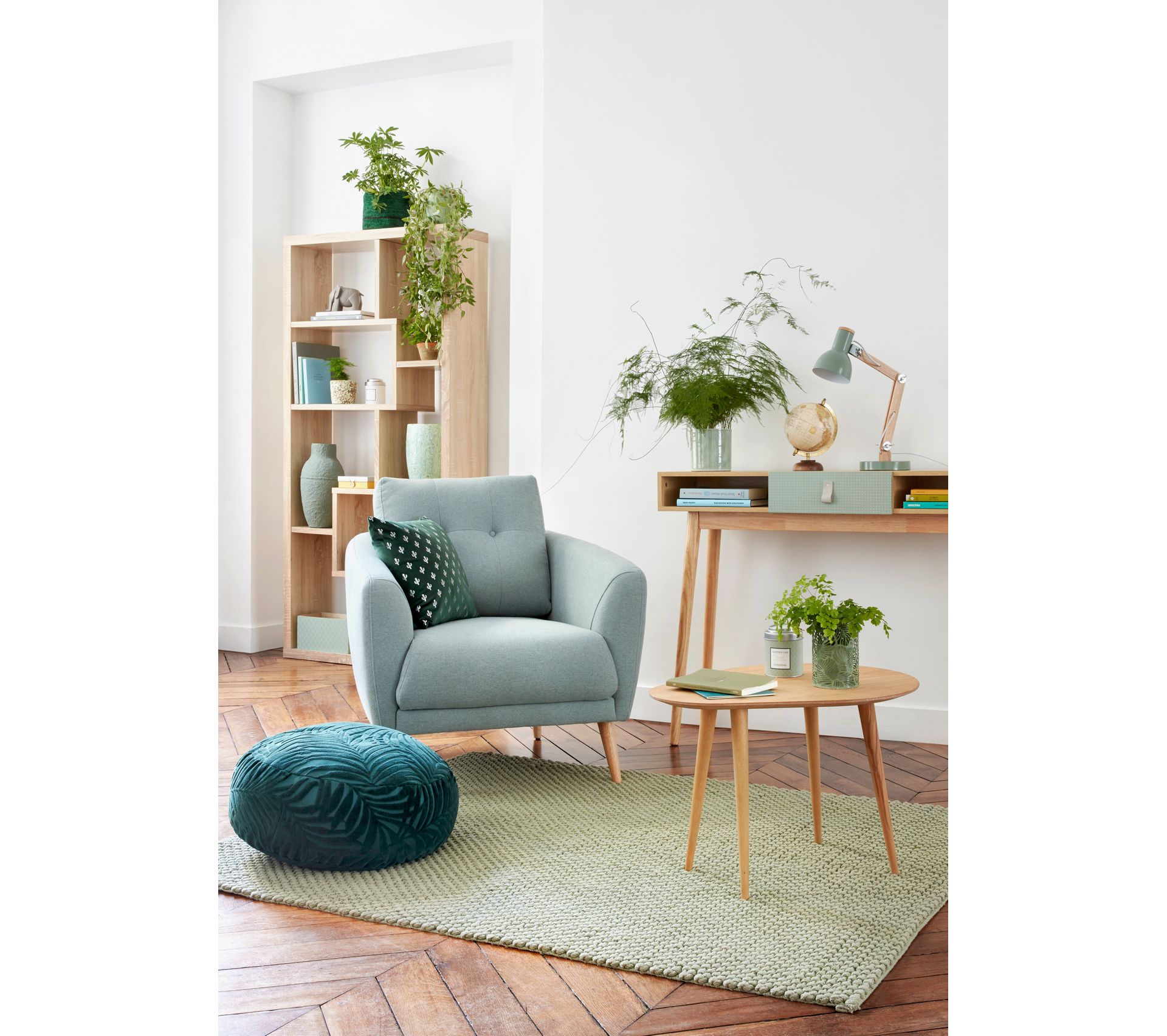 Tapis 140x170 Cm Loop Vert Amande Tapis Salon Et Chambre But