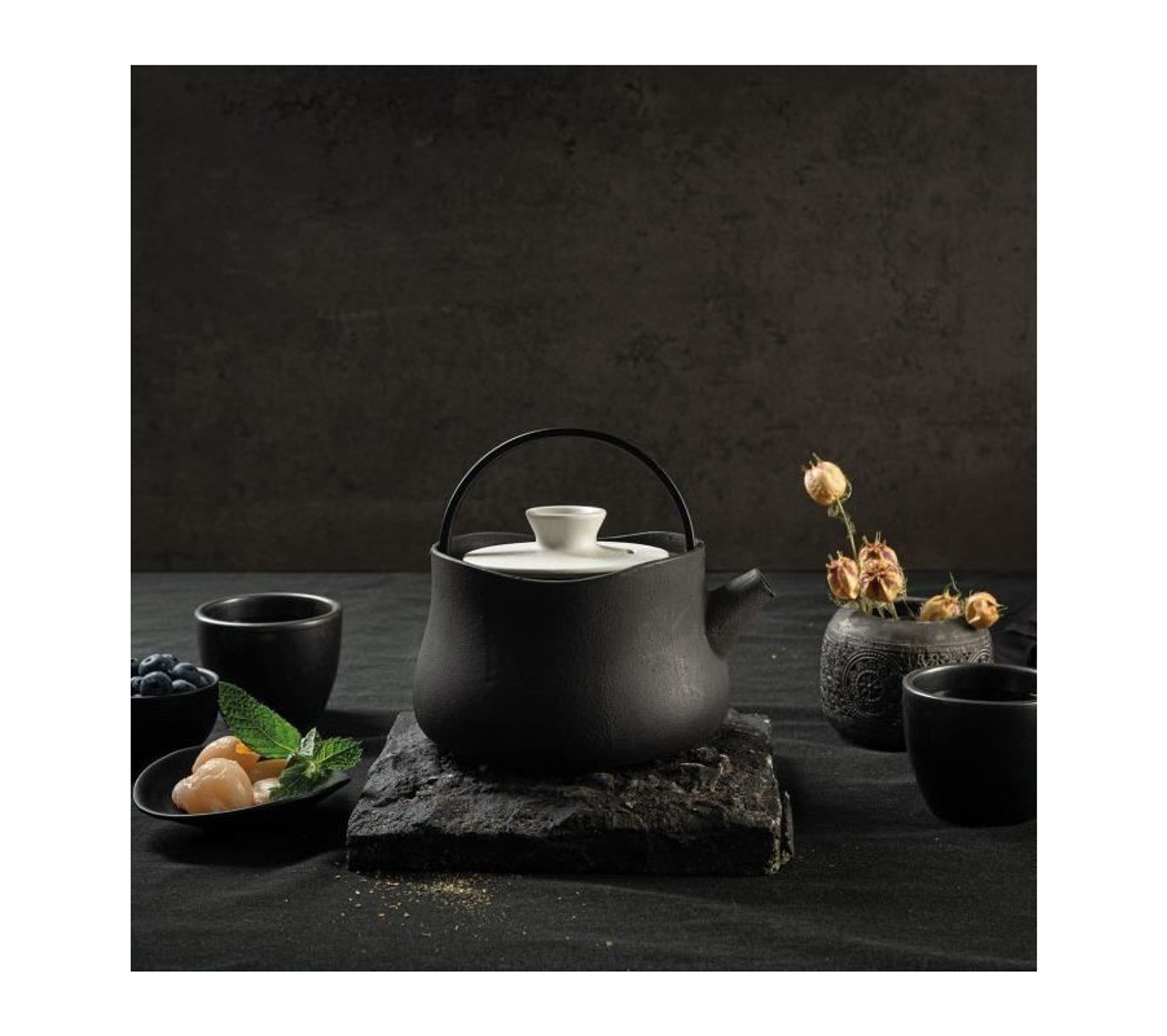 Théière En Fonte 1l Noir 16400144 Art de la table BUT