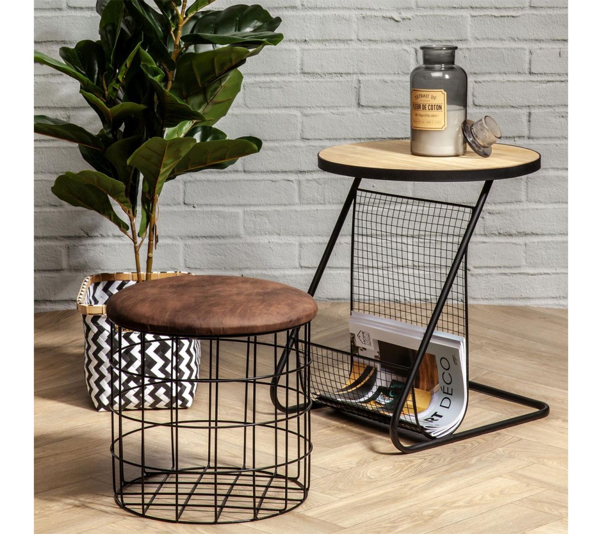 Table D'Appoint Étroite ZEXVIDA Avec Porte-Revues - Marron Rustique - Pour Petit Espace Salon/Chambre