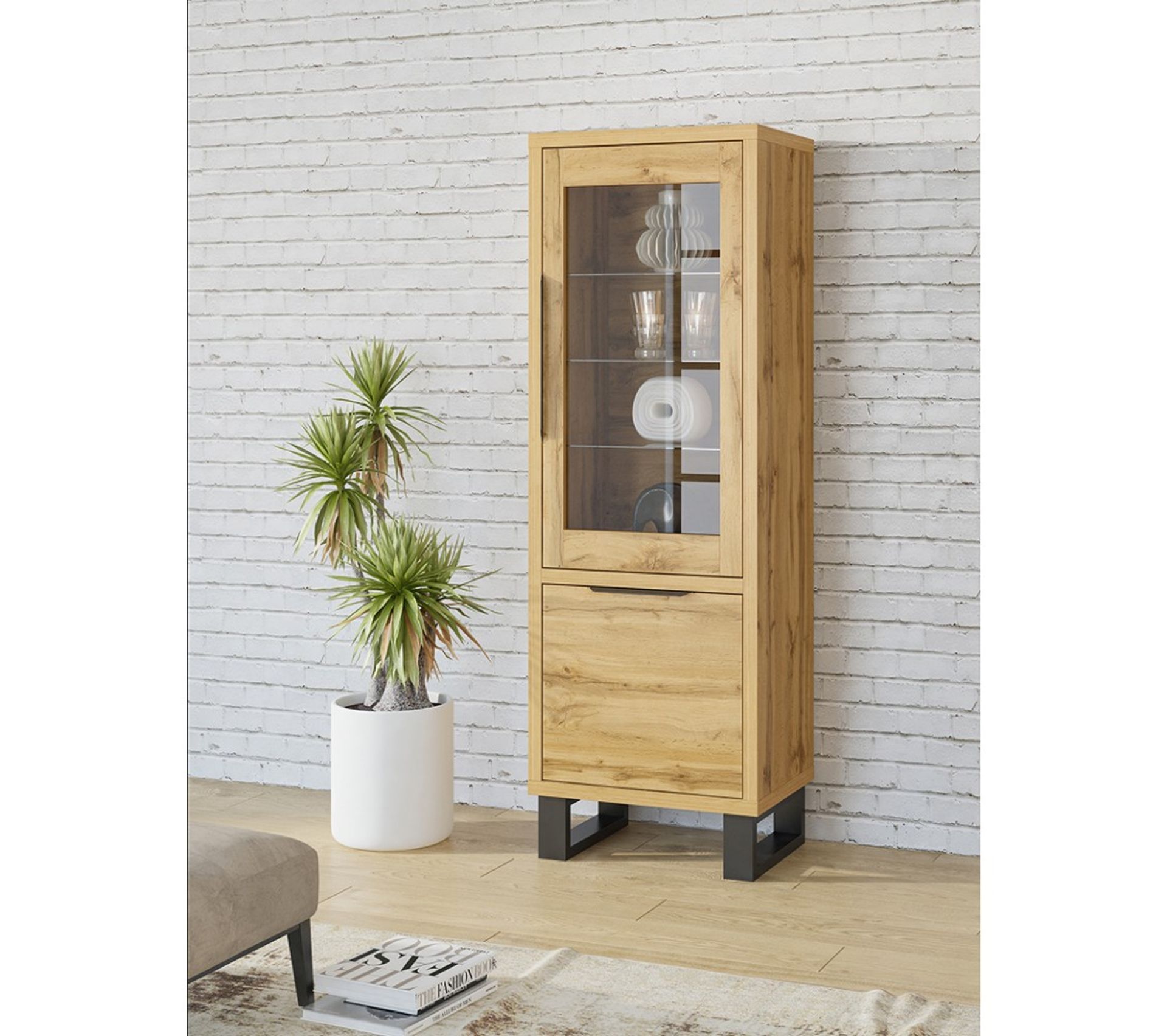 Vitrine Coloris Chêne Collection Milo. Finition Noires. Meuble Idéal