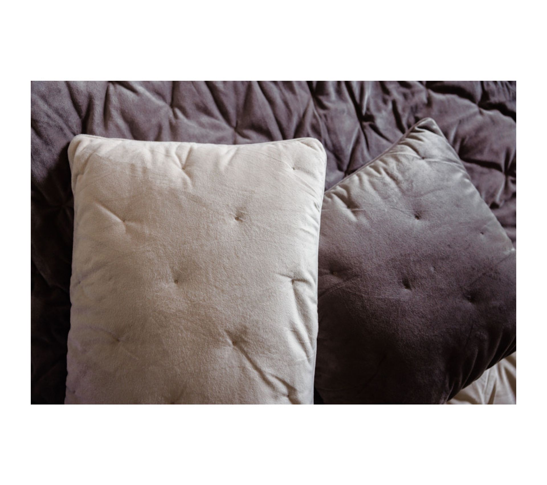 Couvre Lit Velours Matelassé Surpiqué Couvre Lit Velours Matelassé Surpiqué