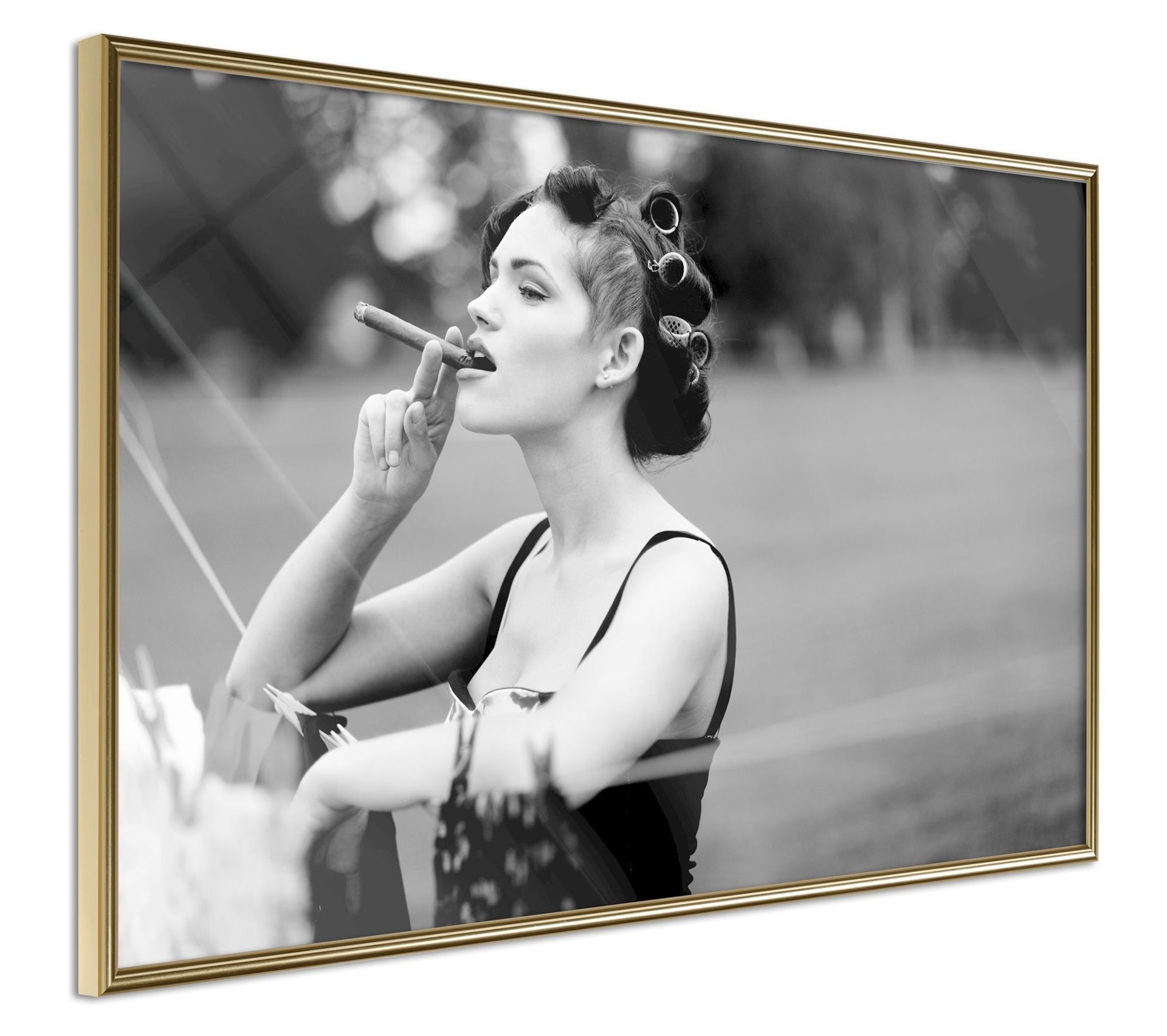 Tableau Décoratif Film Léon - Affiche 70x50 Cm Noir Et Blanc Avec Cadre En Bois Noir Inclus