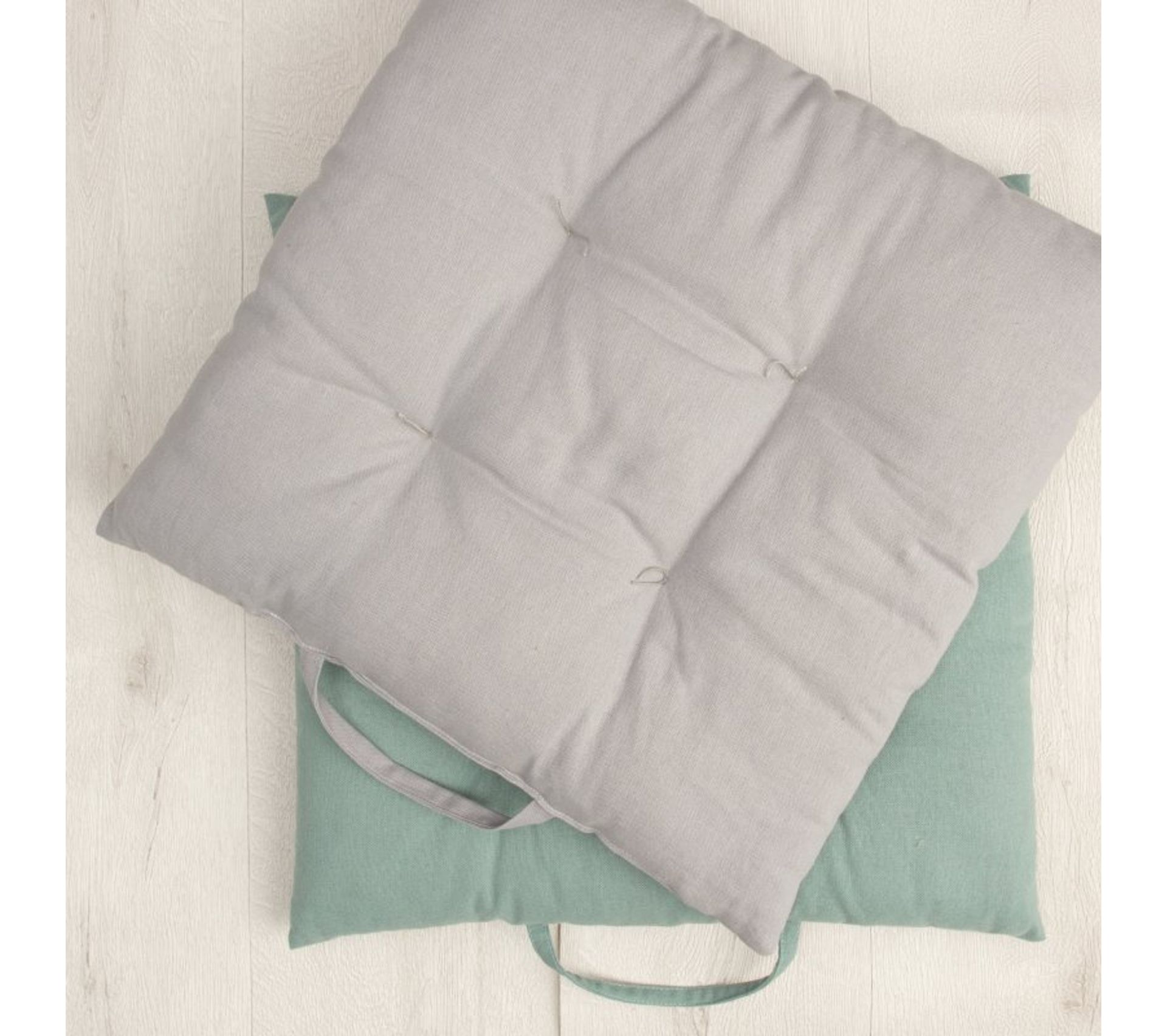 Galette De Chaise 6% Coton 6 X 6 X 6 Cm Non Déhoussable Uni Gris Galette De Chaise 6% Coton 6 X 6 X 6 Cm Non Déhoussable Uni Gris