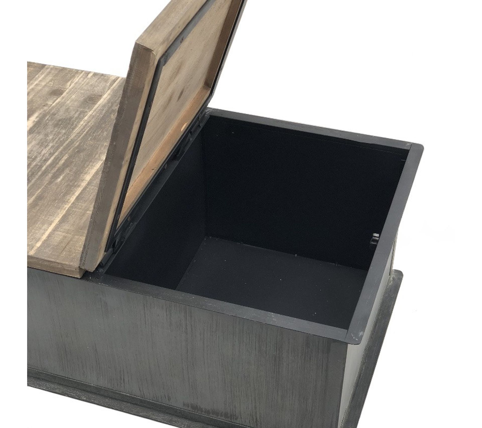 Table Basse Ou Coffre À Roulettes Style Industriel 80.50 Cm X 50 Cm