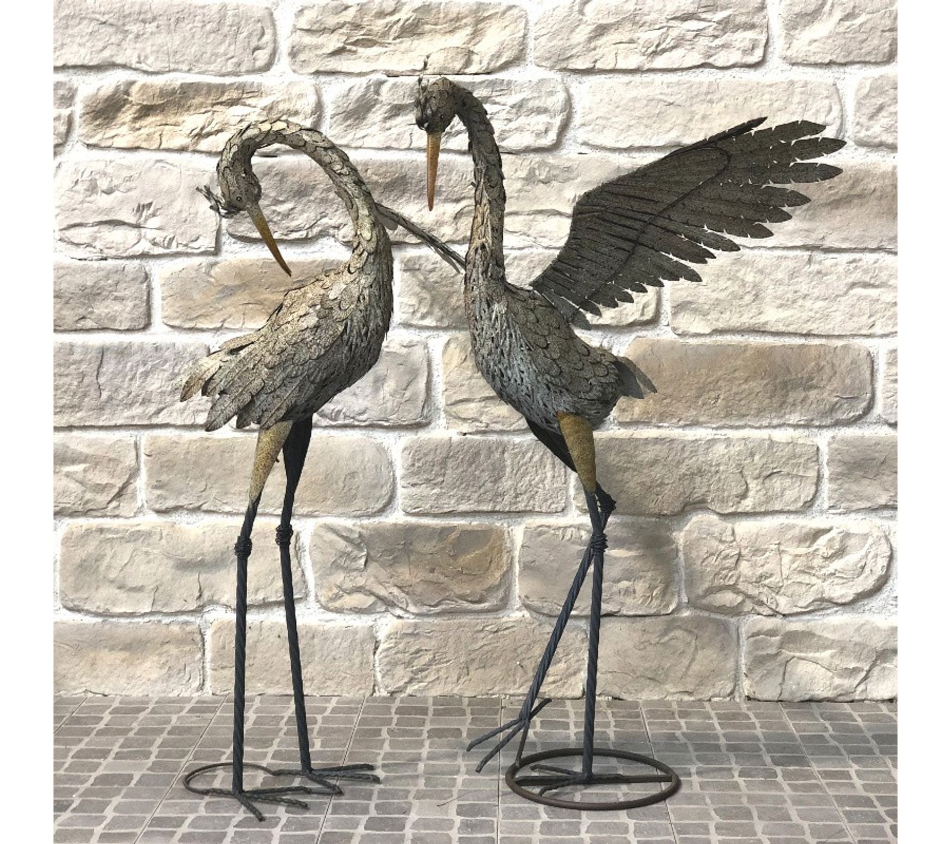 Couple De Heron Statue Sculpture De Jardin Fer Métal 133 Cm Objet de décoration extérieur BUT Couple De Heron Statue Sculpture De Jardin Fer Métal 133 Cm Objet de décoration extérieur BUT