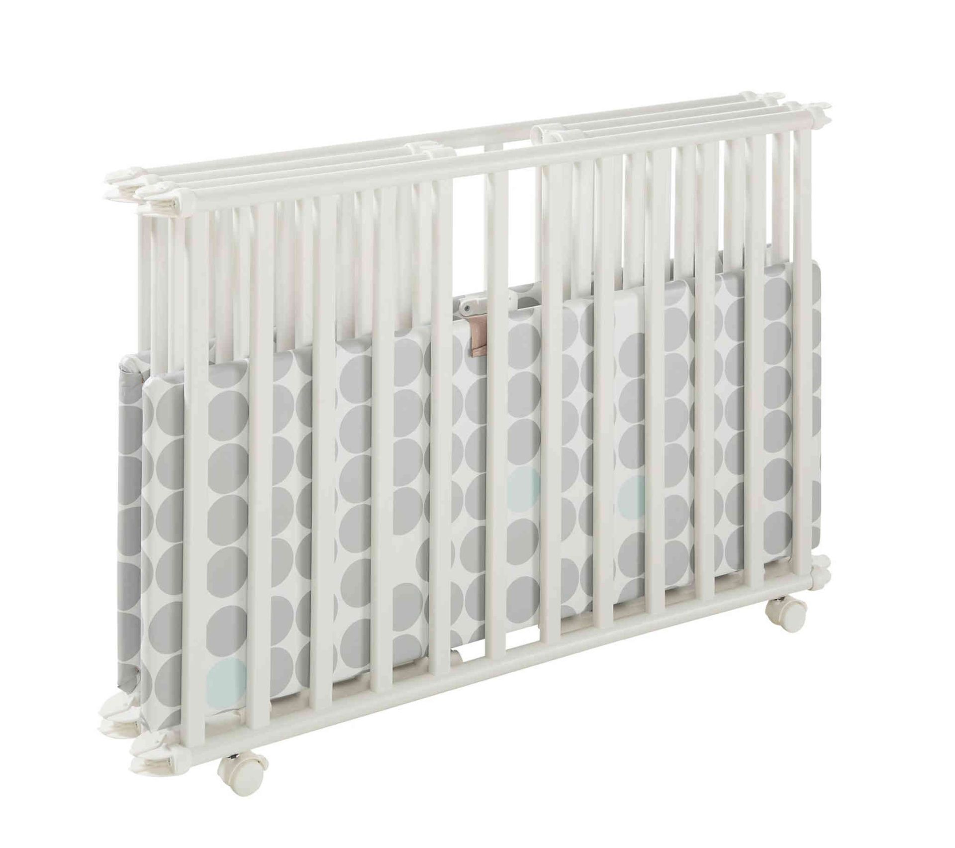 Parc Bebe En Bois Blanc Reglable Sur 2 Niveaux Fond A Pois Ameli 90x106 Cm Geuther Parc Et Accessoires Bebe But Parc Bebe En Bois Blanc Reglable Sur 2 Niveaux Fond A Pois Ameli 90x106 Cm Geuther Parc Et Accessoires Bebe But