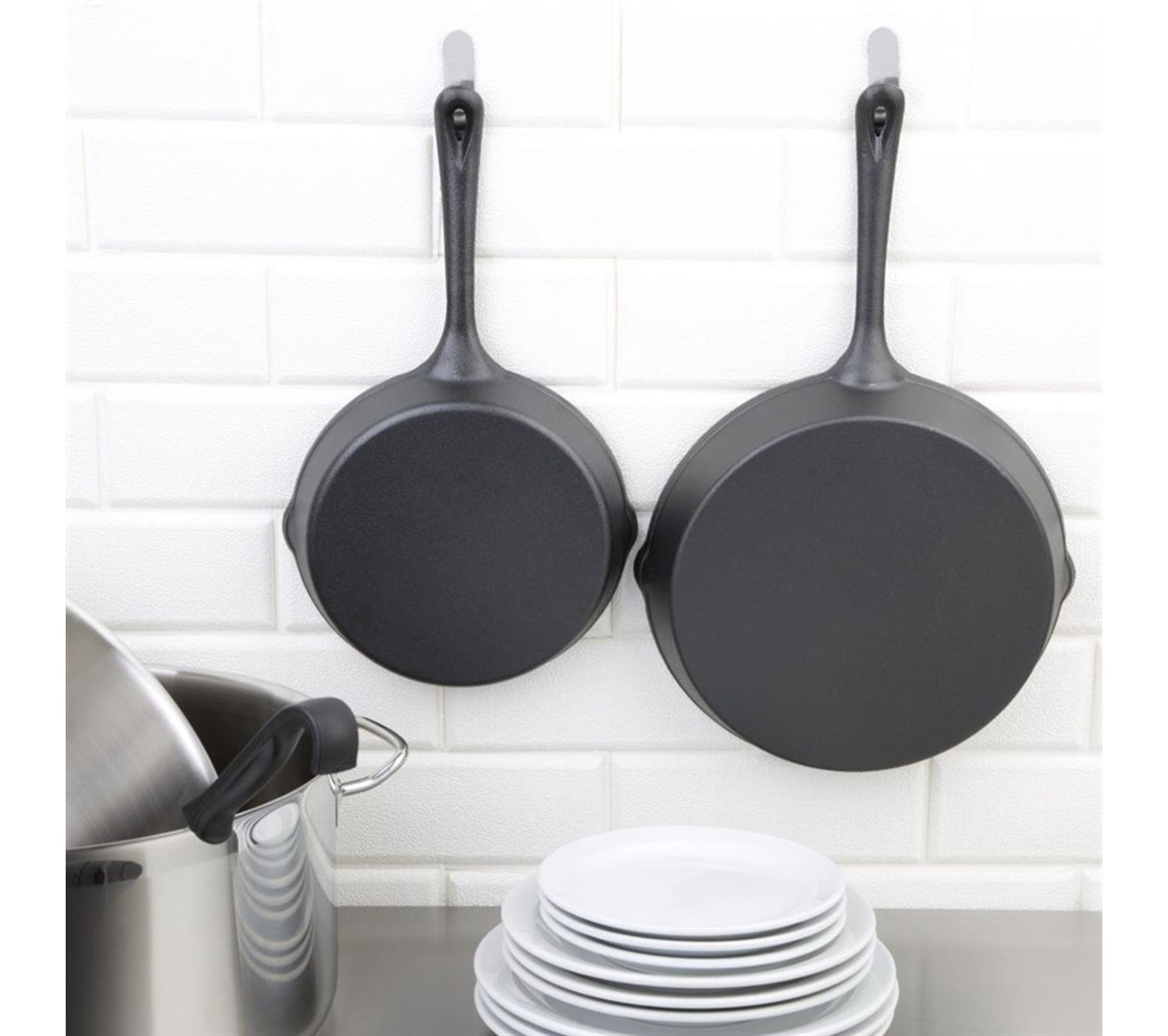 Poêlon Professionnel Rond En Fonte 203 Mm - - Casserole - Poêle - Wok BUT