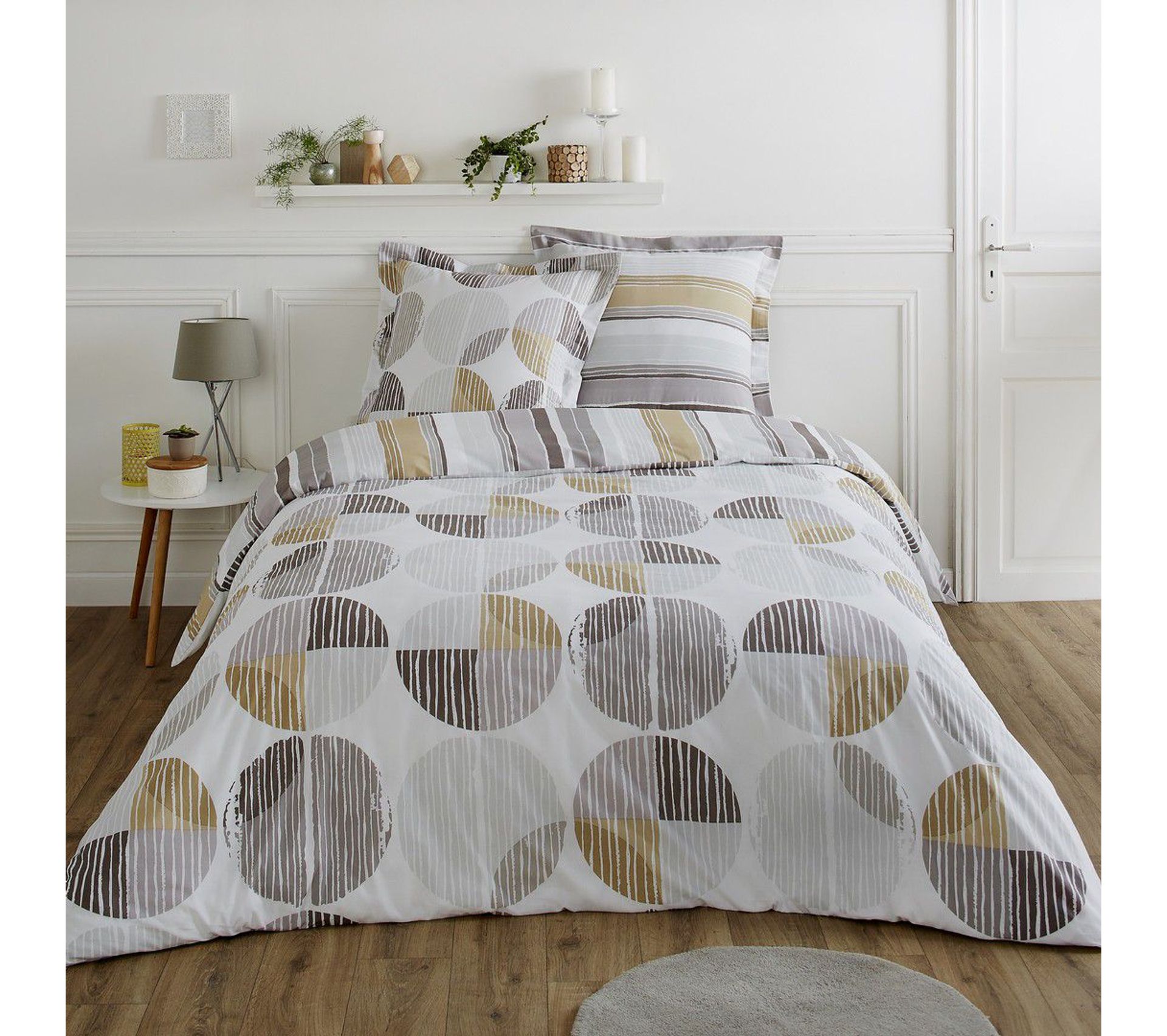 Parure Housse De Couette Flanelle 100 Coton Chance Taupe 200 X 200 Cm Housse De Couette Parure De Lit But